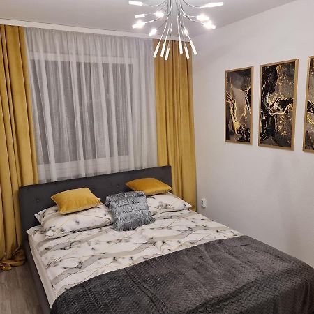 Apartament Nova Przy S3 Nowa Sol Exteriör bild
