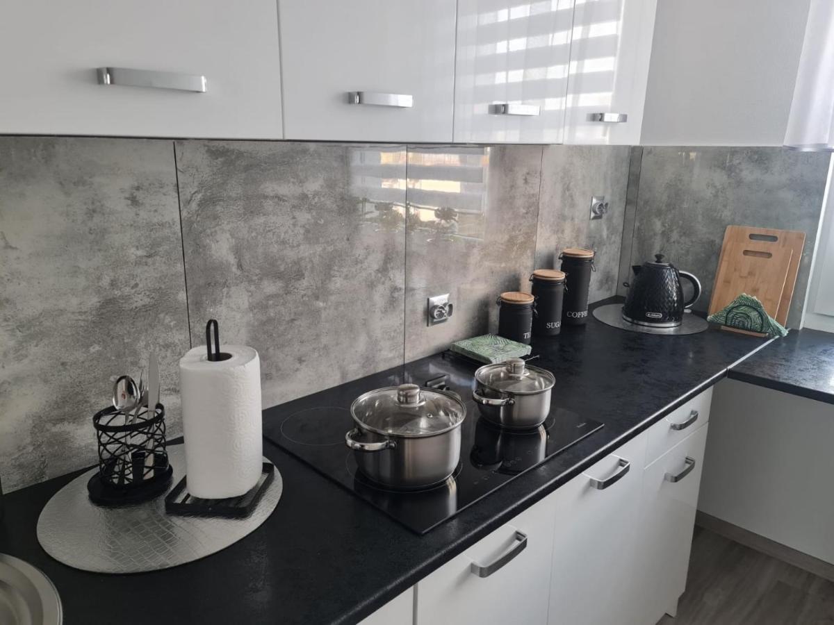Apartament Nova Przy S3 Nowa Sol Exteriör bild